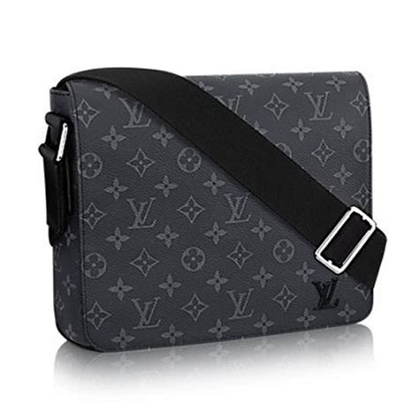 louis vuitton district pm replica